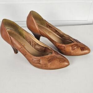 VTG 1980s brown leather pointed toe pumps shoes 2.5 heel size 7